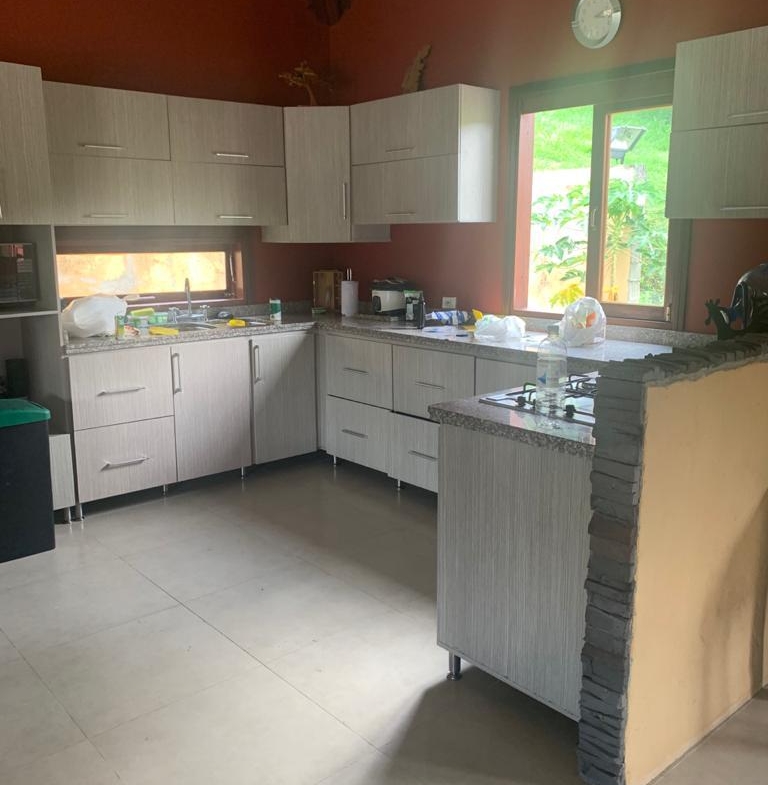 VENTA CASA CAMPESTRE EN VITERBO