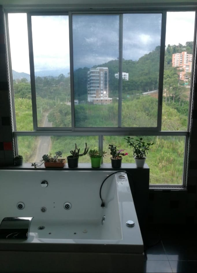 305071020230302043502 VENDO PENT HOUSE DUPLEX EN EXCLUSIVO SECTOR DE PINARES