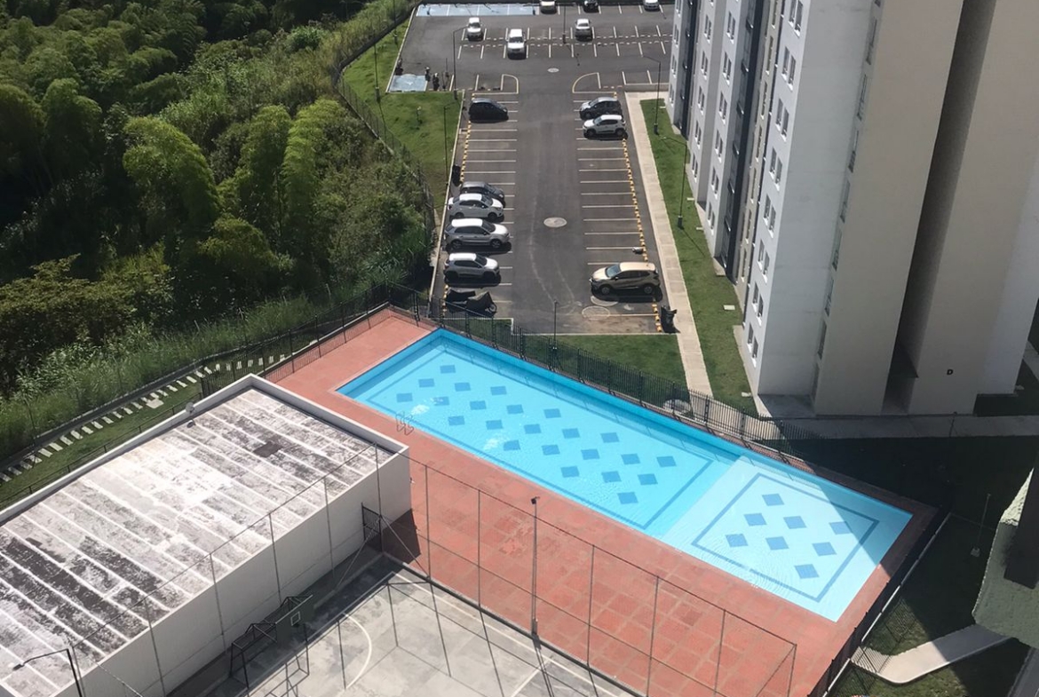 ARRIENDO APTO EN LA VIA CONDINA PALO VERDE PER