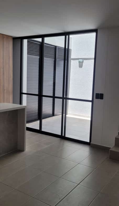 VENDO CASA EN CERRITOS PARA ESTRENAR