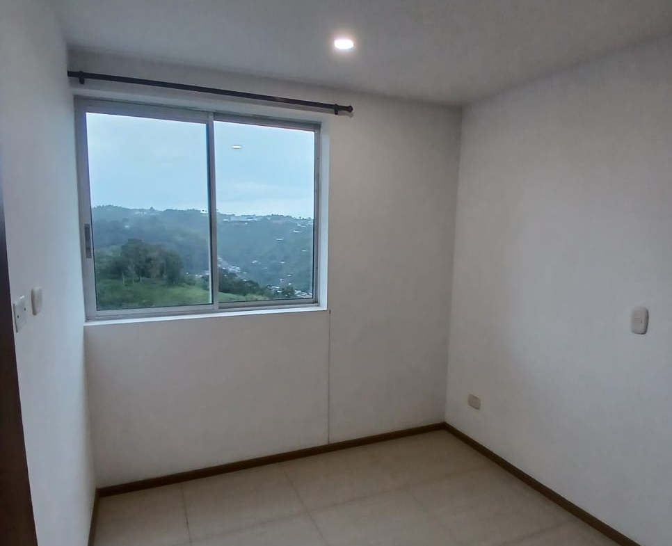 VENDO APARTAMENTO EN ALAMOS PEREIRA