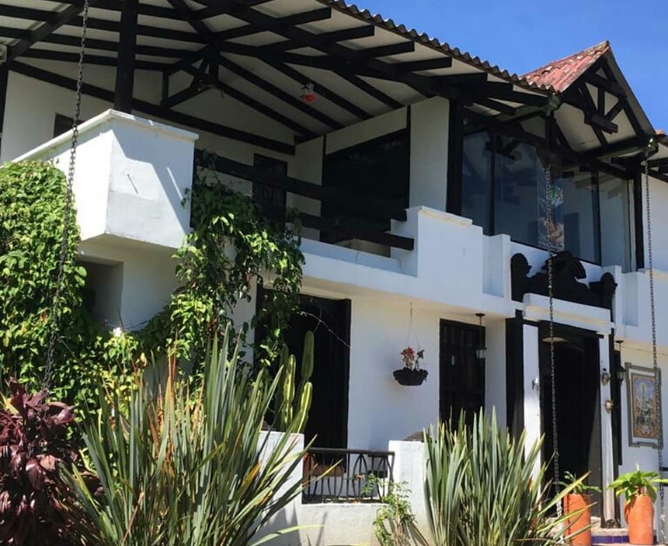 VENDO CASA CAMPESTRE VIA ARMENIA PEREIRA