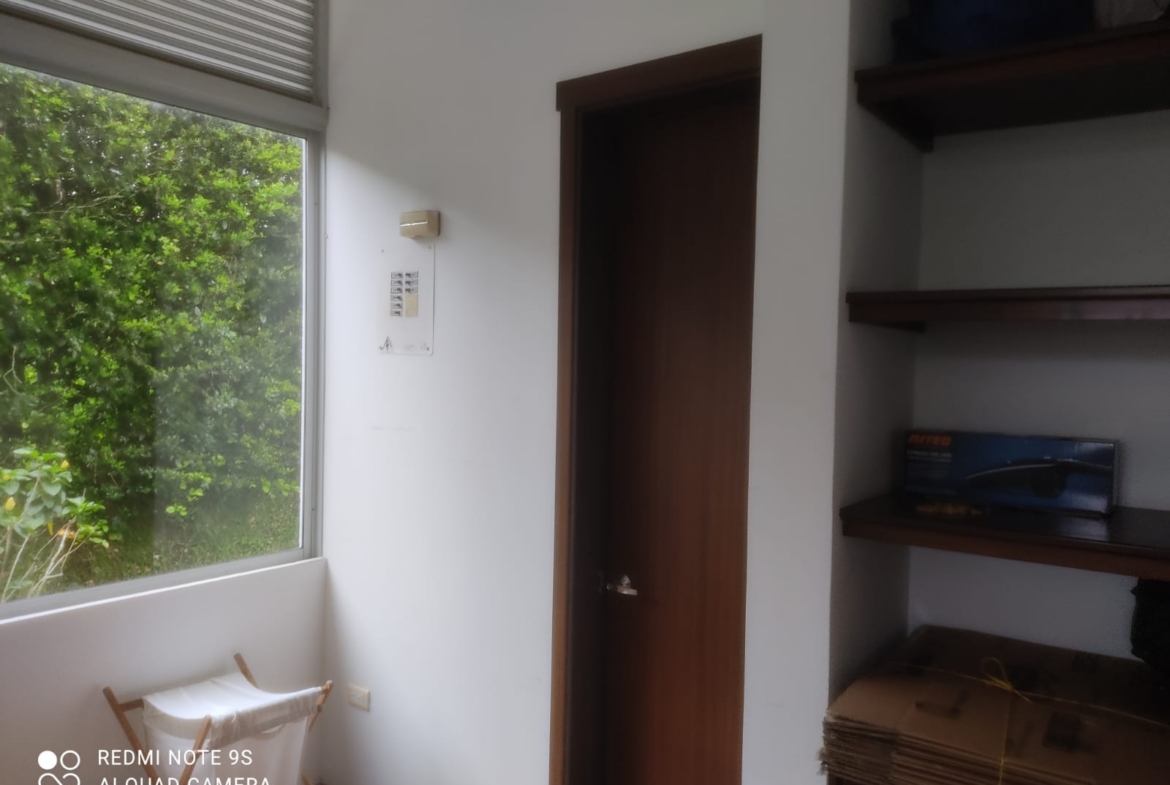 VENTA DE CASA CAMPESTRE EN CERRITOS