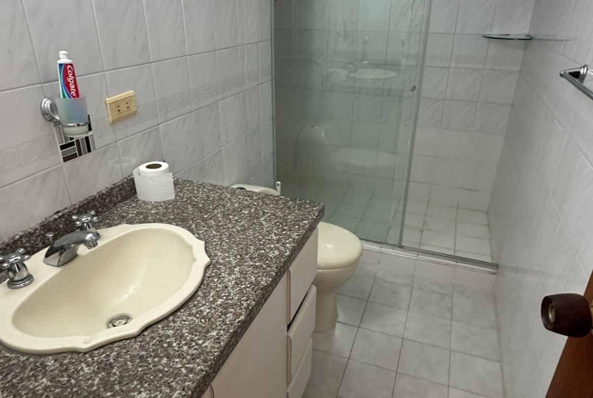 VENTA APARTAMENTO CENTRO DE PEREIRA, CERCA AL PARQUE EL LAGO