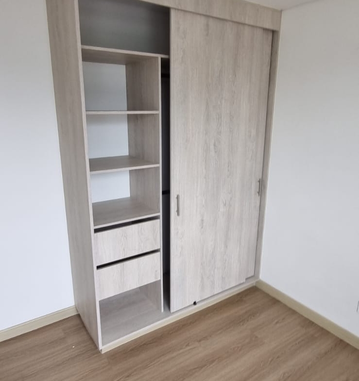 VENDO APARTAMENTO UBICACIÓN ESTRATÉGICA AVENIDA SUR EN PEREIRA