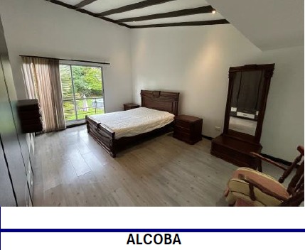 SE VENDE AMPLIA CASA CAMPESTRE VÍA PEREIRA – ARMENIA