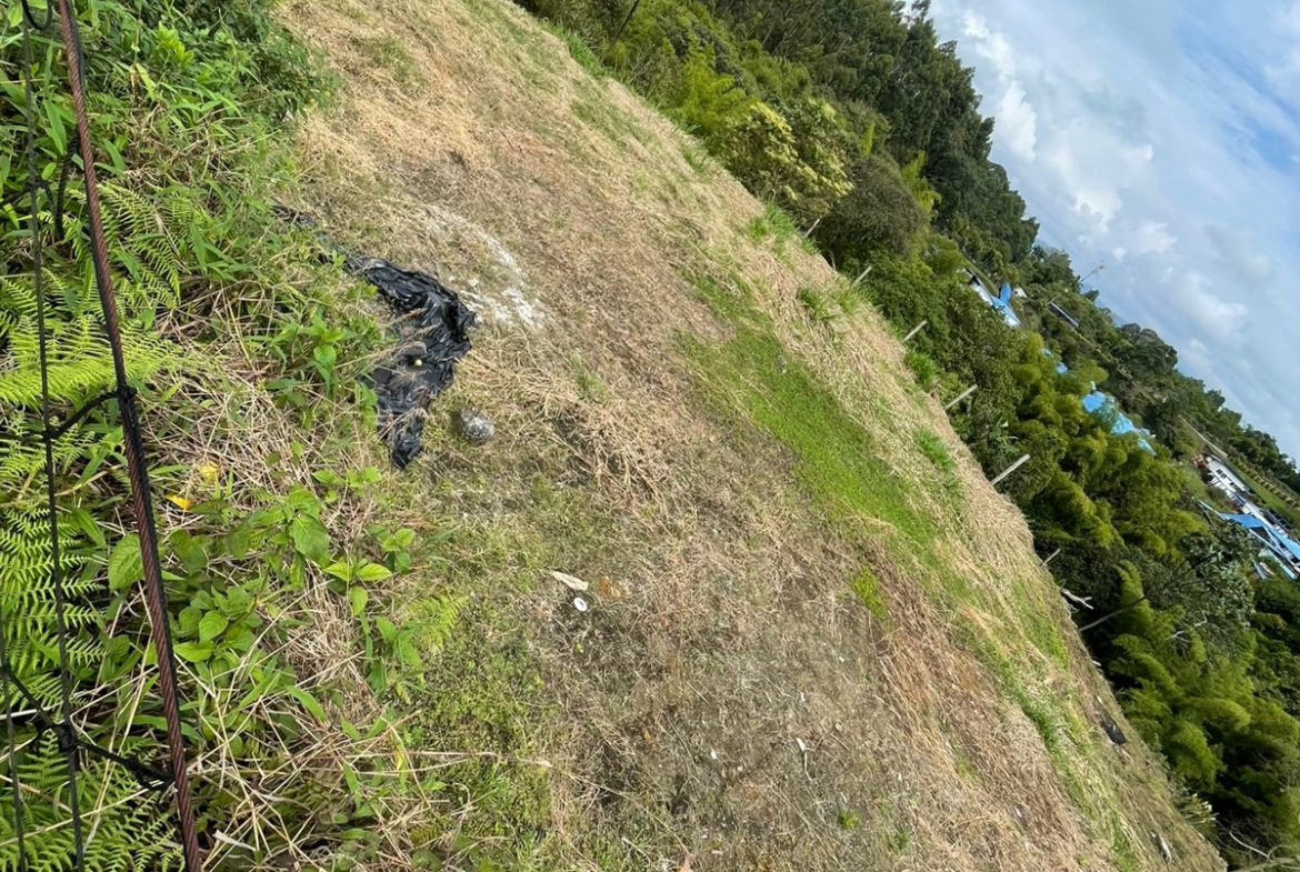 VENTA DE LOTE VÍA CONDINA
