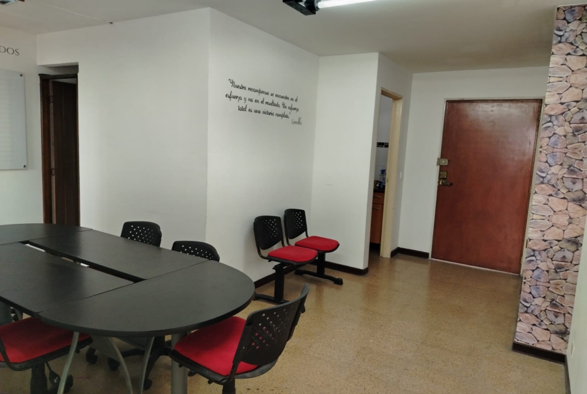 ARRIENDO OFICINA EN TURIN PERERIA