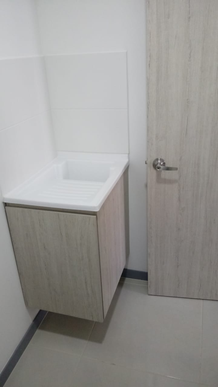 305071020260422042842 VENDO APARTAMENTO SECTOR UNICENTRO PEREIRA