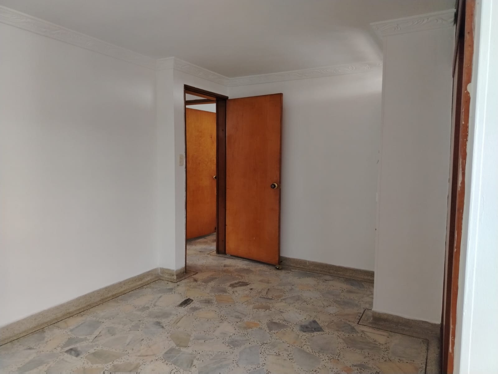 ARRIENDO CASA EN BARRIO CENTENARIO PEREIRA