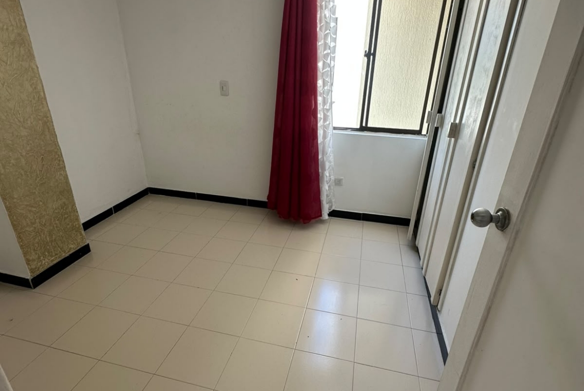 SE RENTA APARTAMENTO EN SAN MATEO