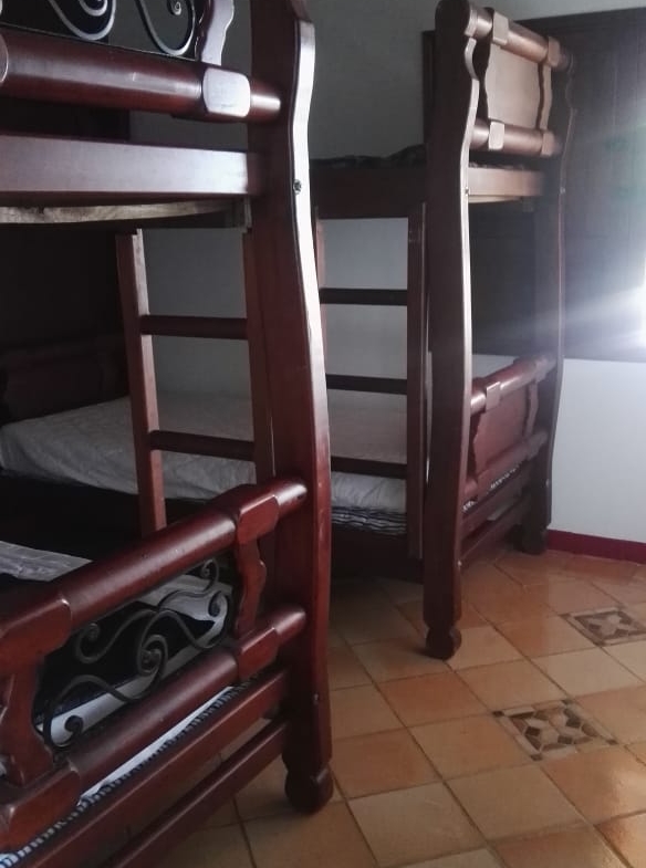 SE VENDE HERMOSA FINCA DE RECREO VIA A ARMENIA