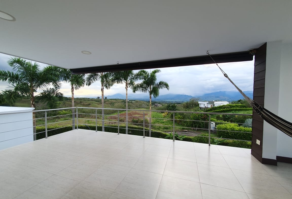 EN VENTA CASA CAMPESTRE EN CERRITOS PEREIRA