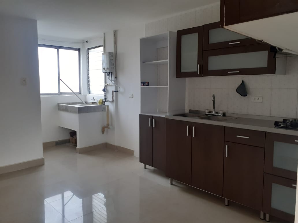 VENDO APARTAMENTO EN CONJUNTO LA LORENA PEREIRA