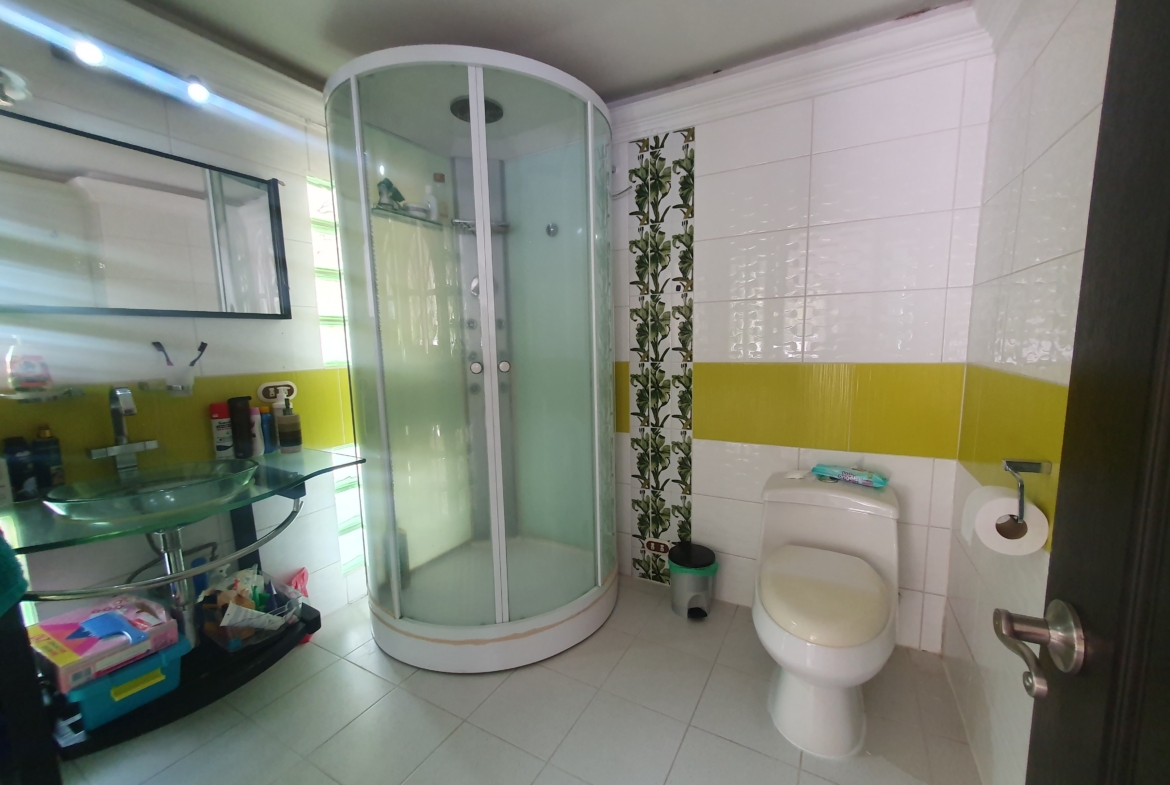 CASA EN VENTA AVENIDA SUR SECTOR HOME CENTER