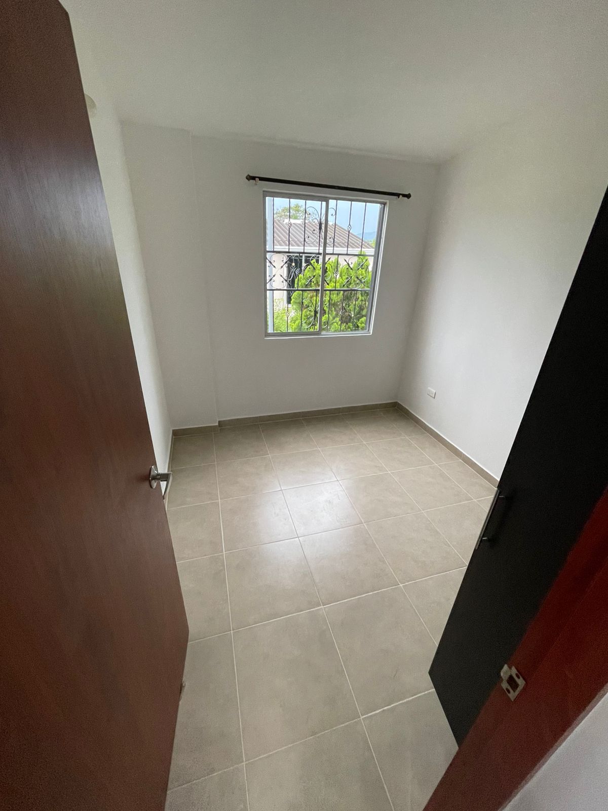 SE RENTA CASA EN CUBA- GUADALCANAL