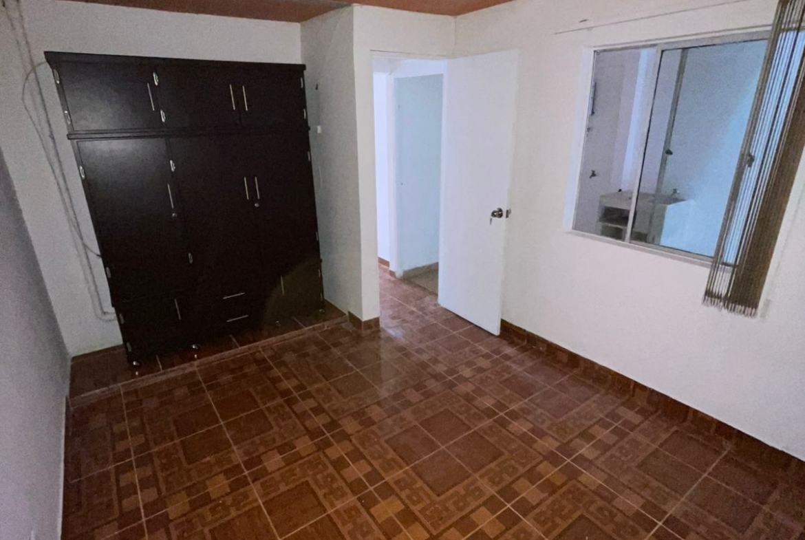CASA PARA LA VENTA EN LA SULTANA
