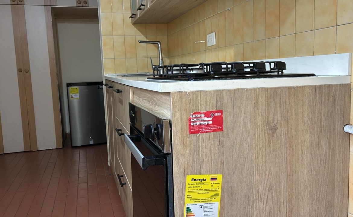 VENTA APARTAMENTO EN LA AURORA