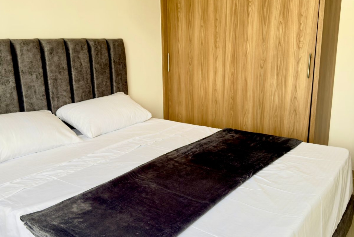 VENDO APARTAMENTO EN CENTRAL PARK