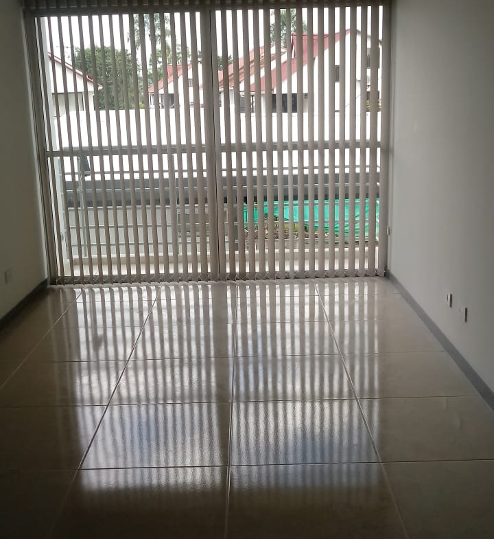 VENDO APARTAMENTO SECTOR UNICENTRO PEREIRA