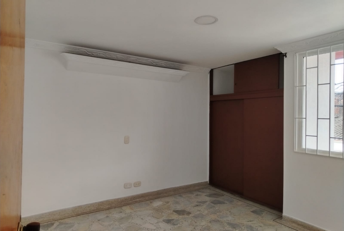 ARRIENDO CASA EN BARRIO CENTENARIO PEREIRA