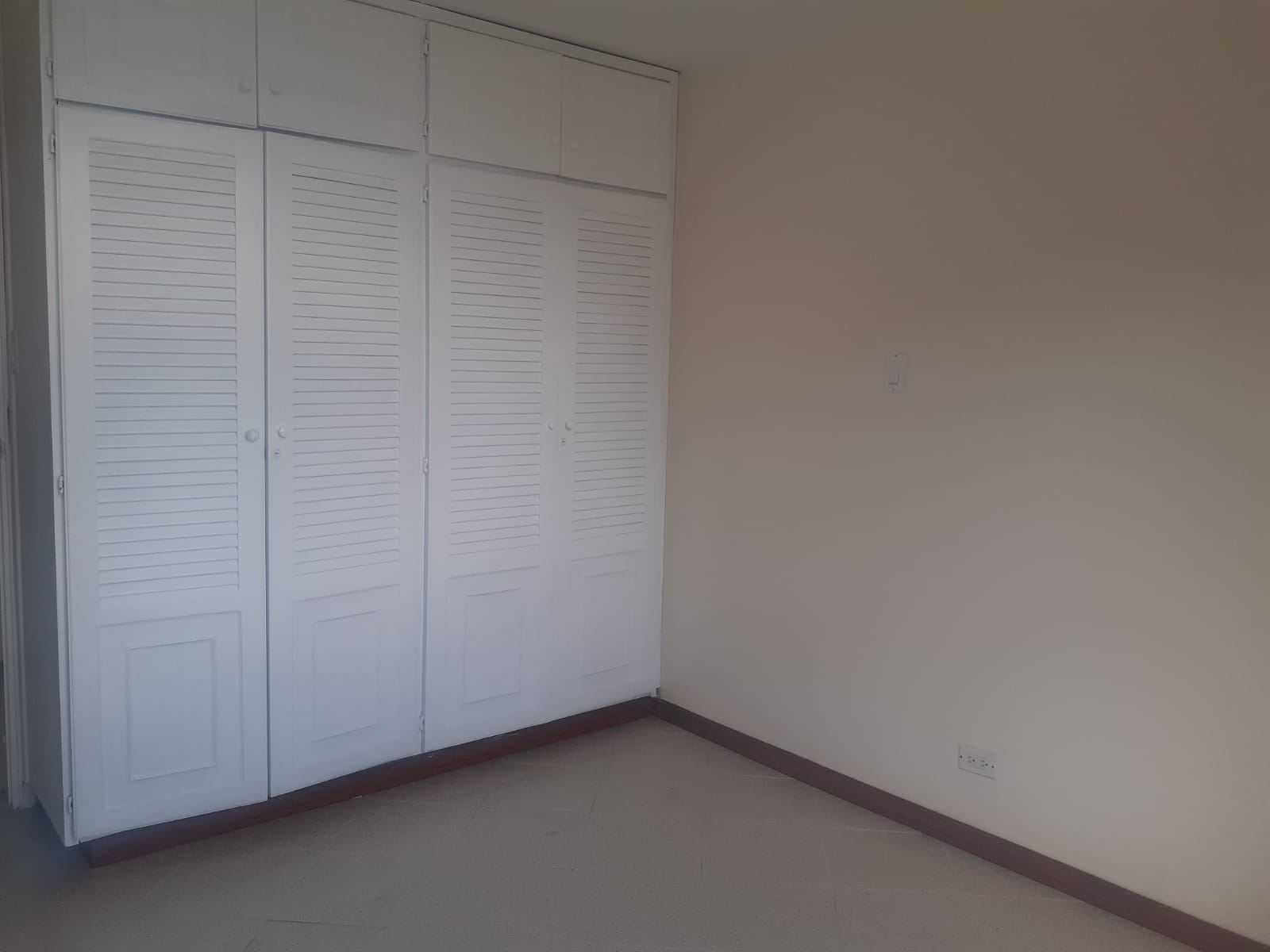 30507120220405042502 VENDO APARTAMENTO EN PINARES DE SAN MARTIN PEREIRA