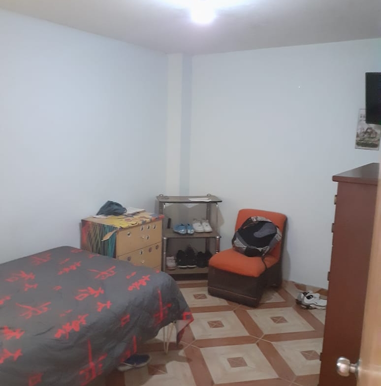 VENDO CASA EN BARRIO SAN NICOLAS