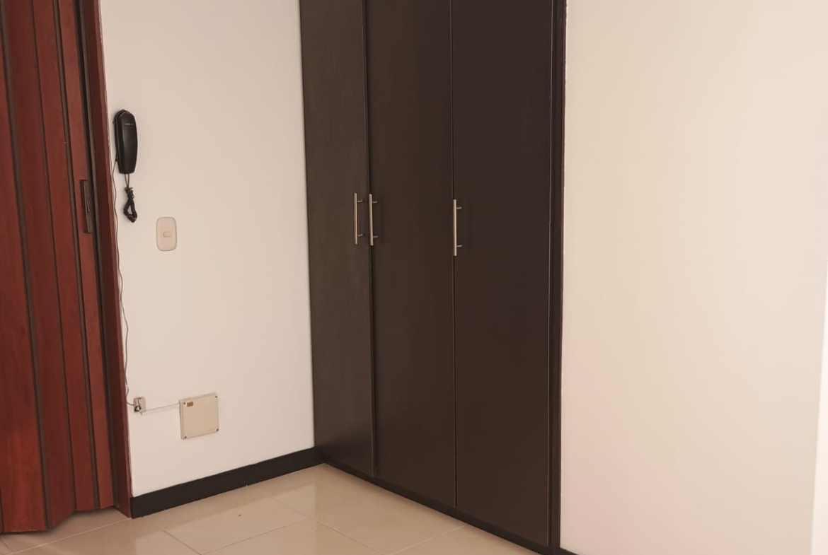 ARRIENDO APARTA ESTUDIO EN EL CENTRO PEREIRA