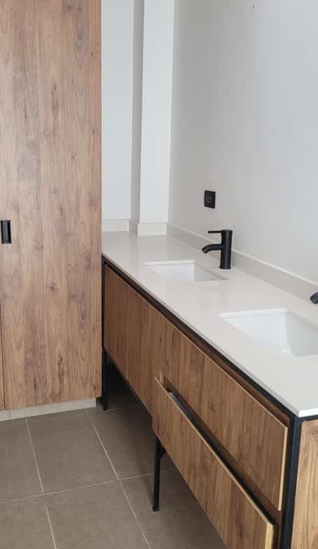 VENDO CASA EN CERRITOS PARA ESTRENAR