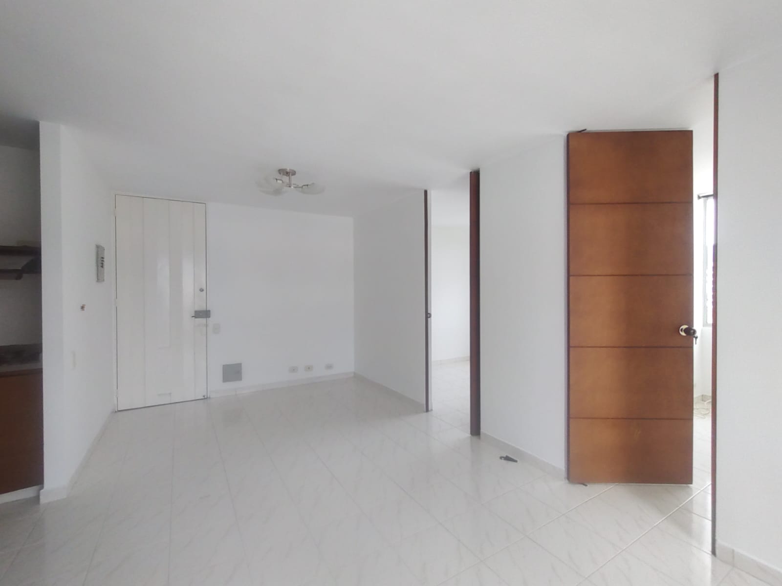 30507120250612042338 SE VENDE APARTAMENTO SECTOR CENTRO