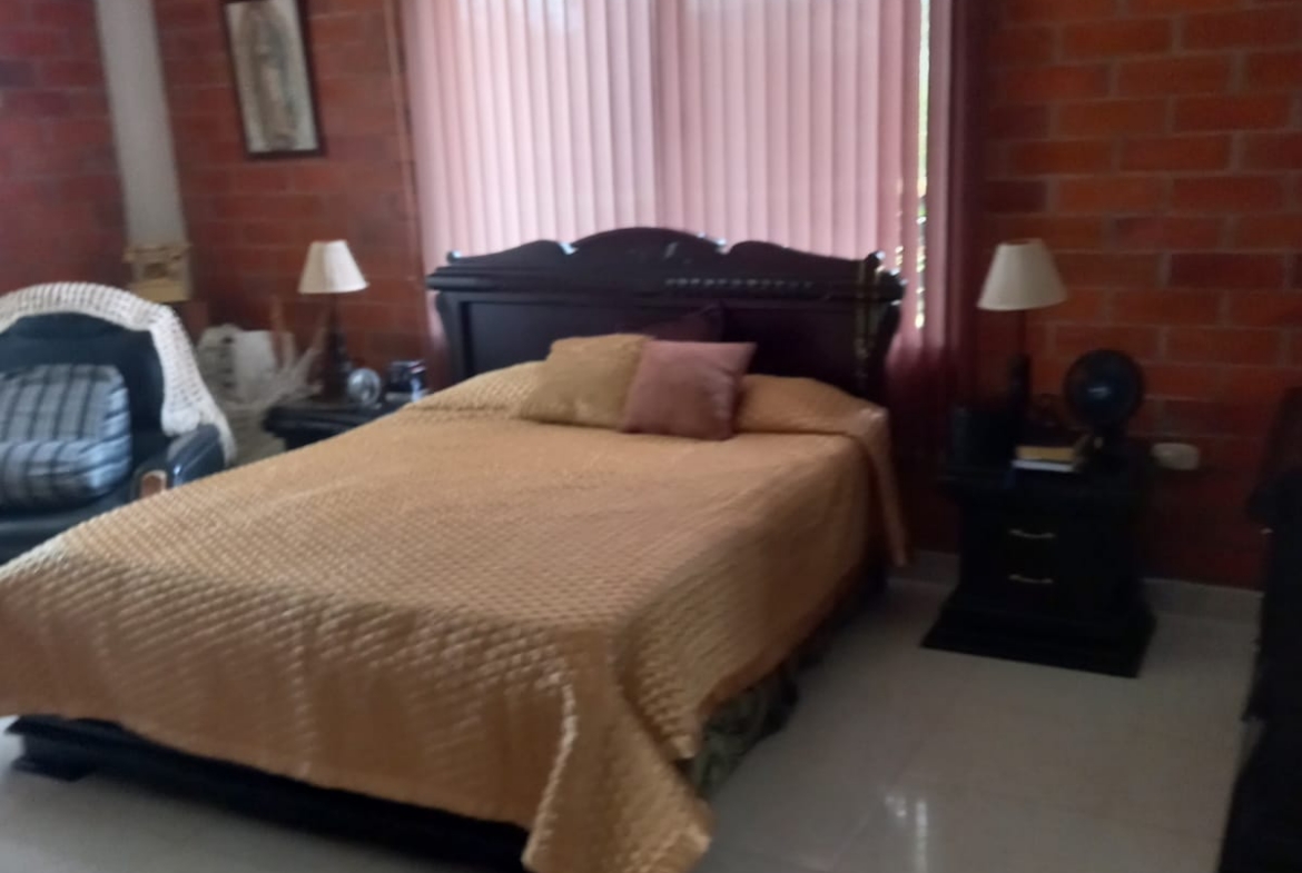 VENTA DE CABAÑA EN VITERBO CALDAS