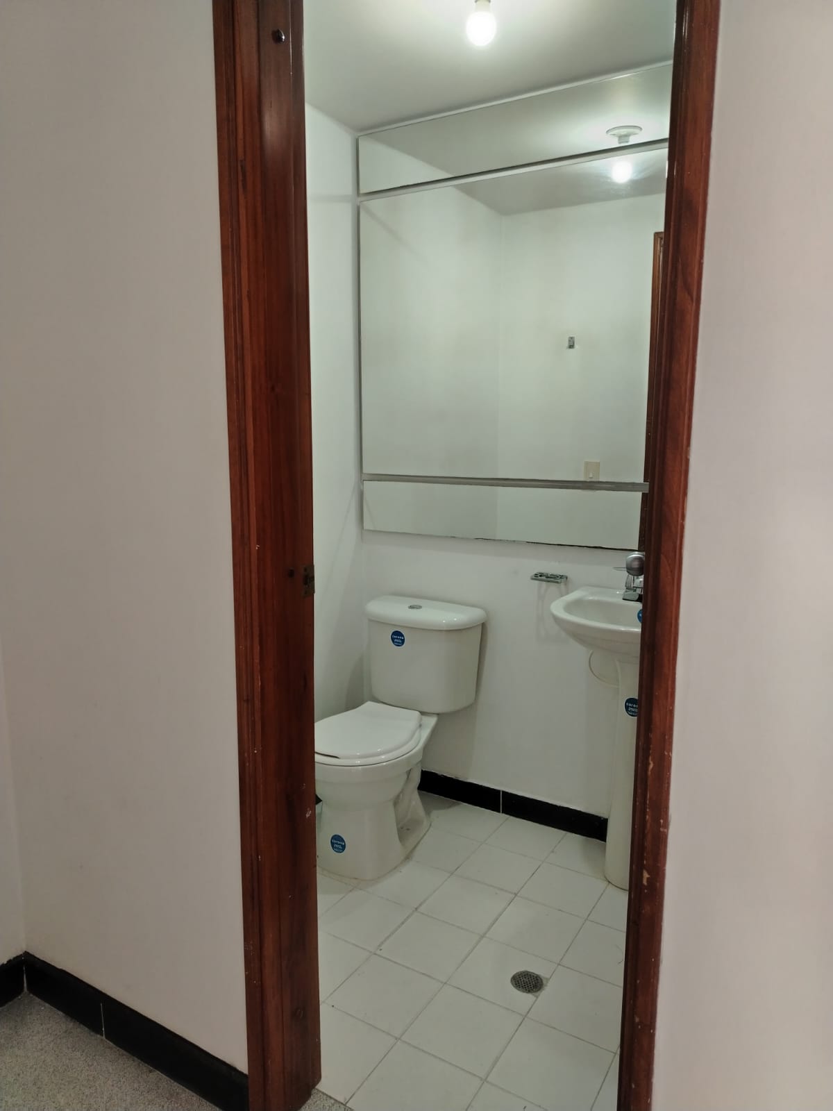 30507120250926013714 ARRIENDO OFICINA EN EL CENTRO DE PEREIRA