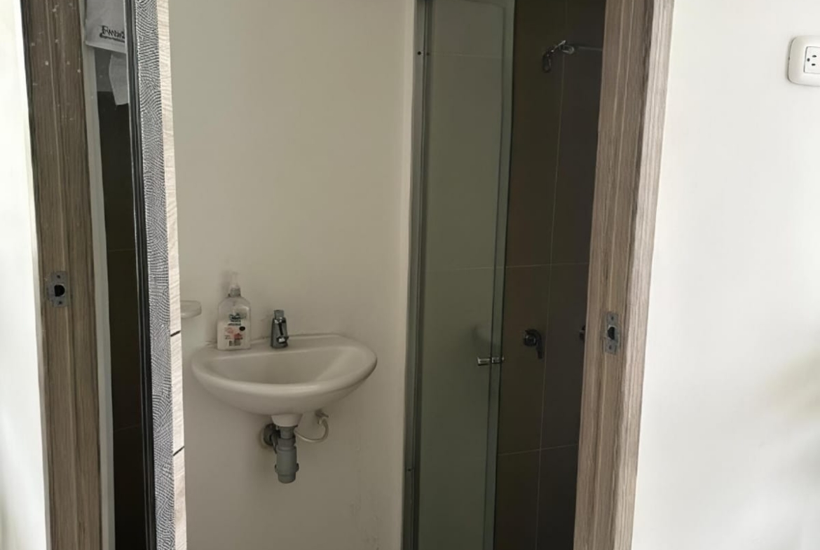 VENDO CASA DÚPLEX EN CONJUNTO CERRADO SECTOR MONTEBONITO DOSQUEBRADAS