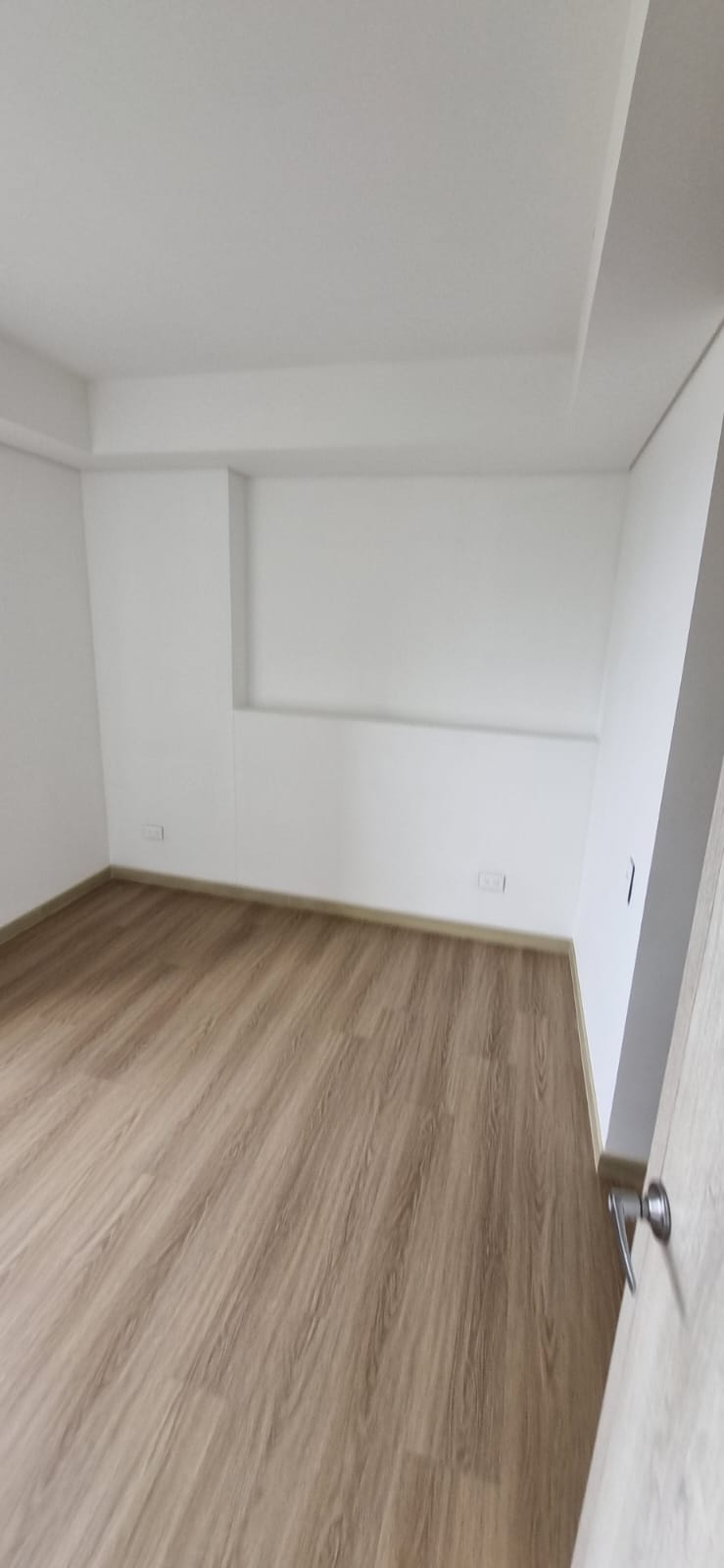 VENDO APARTAMENTO UBICACIÓN ESTRATÉGICA AVENIDA SUR EN PEREIRA