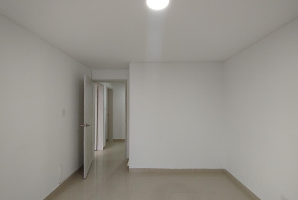 SE VENDE APARTAMENTO EN ALAMOS