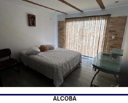 SE VENDE AMPLIA CASA CAMPESTRE VÍA PEREIRA – ARMENIA