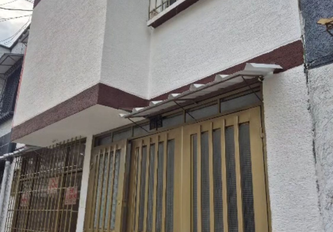 VENDO CASA EN BARRIO VALHER DOSQUEBRADAS