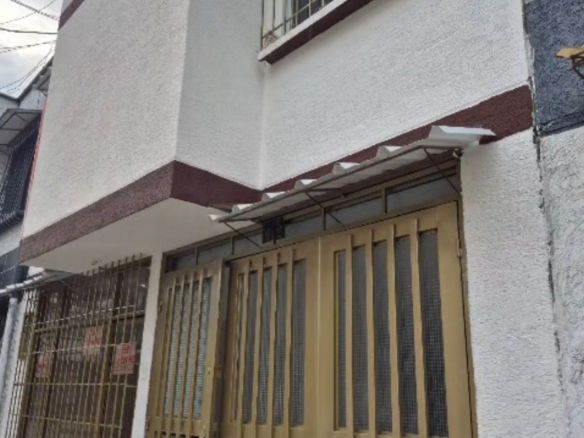 VENDO CASA EN BARRIO VALHER DOSQUEBRADAS