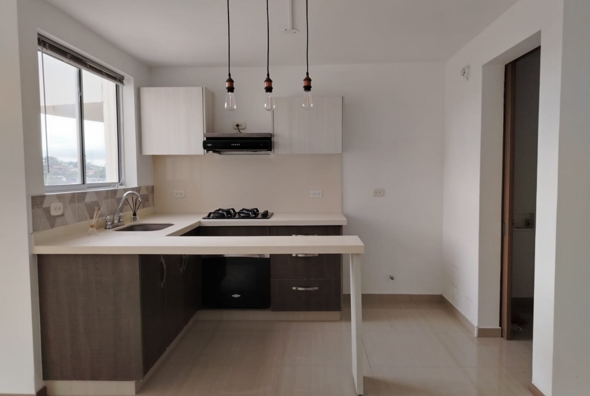 VENDO APARTAMENTO EN BARRIO ALAMOS PEREIRA