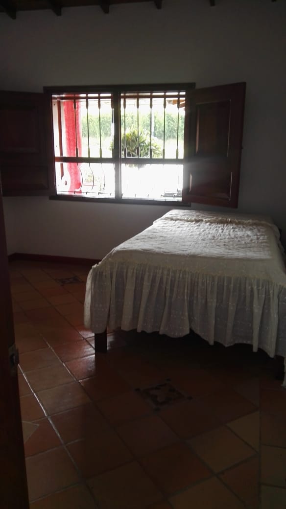 SE VENDE HERMOSA FINCA DE RECREO VIA A ARMENIA