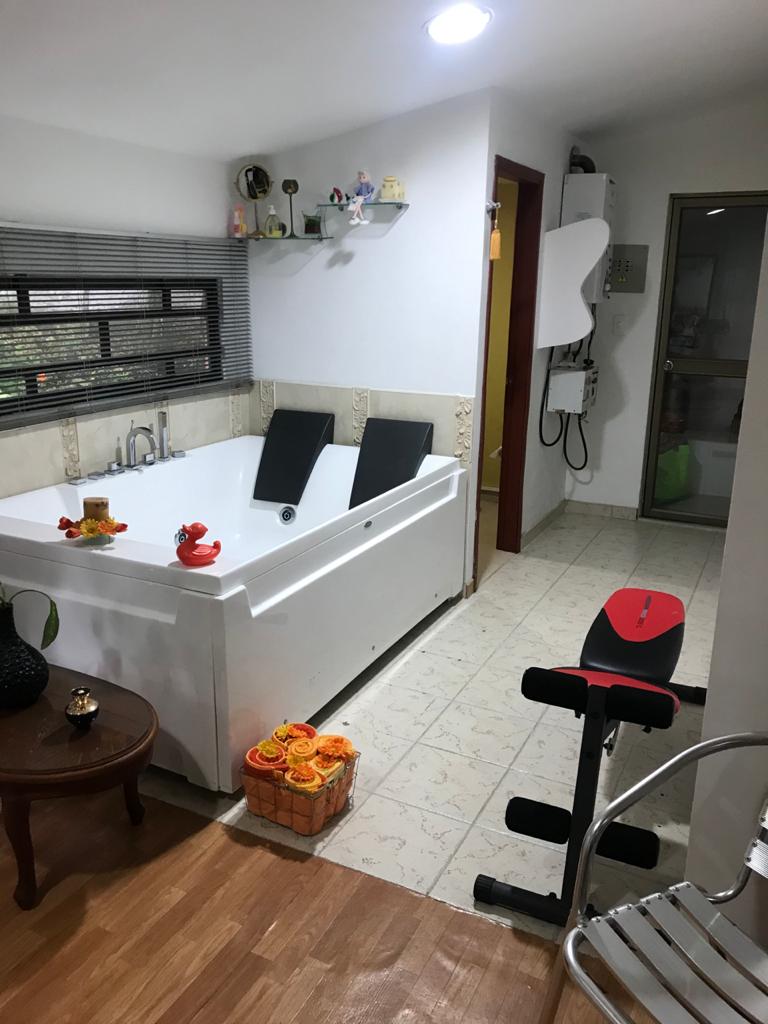 VENTA DE CASA EN PINARES