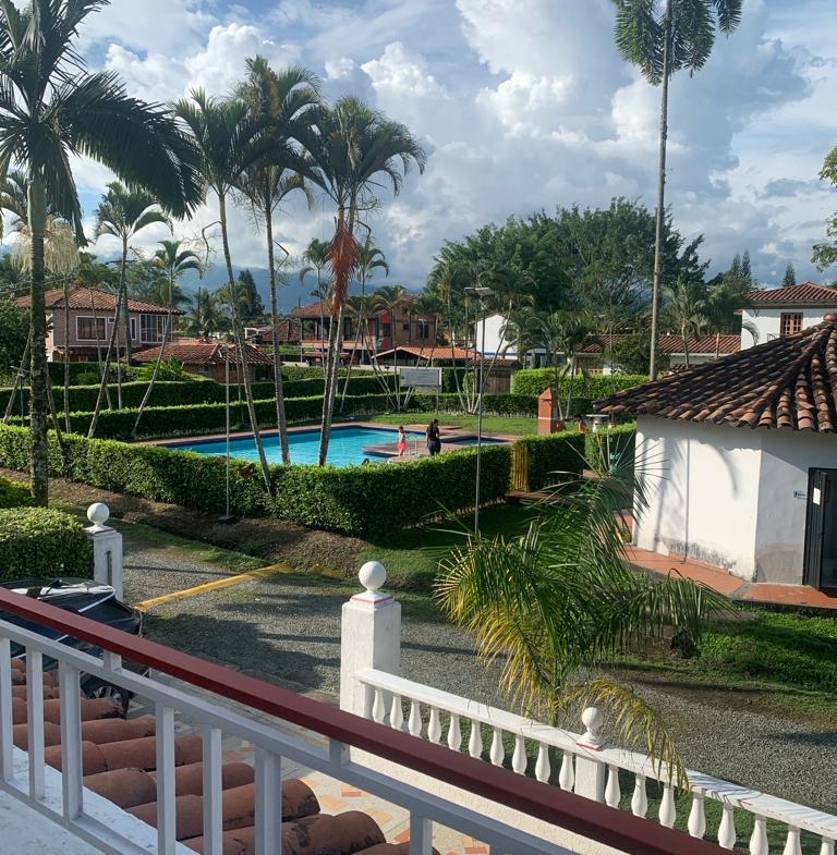 VENTA DE CASA CAMPESTRE EN VITERBO