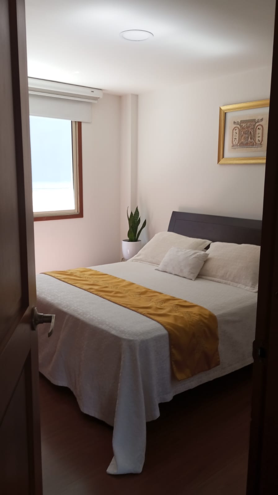 VENDO CASA EN CONJUNTO RESIDENCIAL SECTOR PINARES
