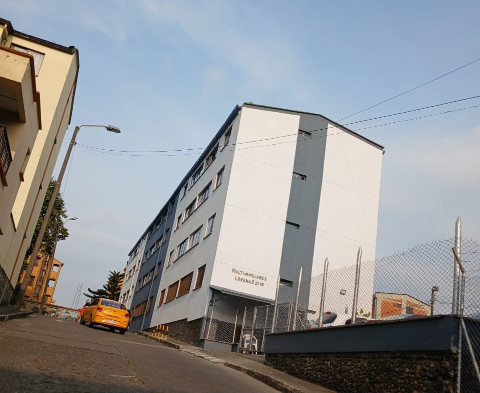 VENDO APARTAMENTO EN CONJUNTO LA LORENA PEREIRA