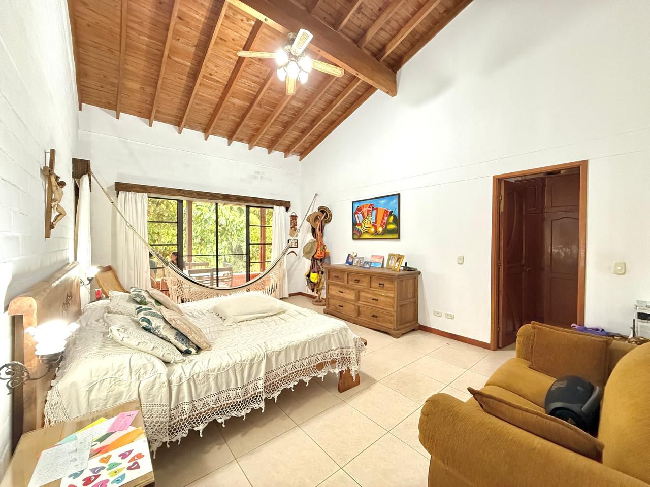 VENDO CASA CAMPESTRE EN COMBIA