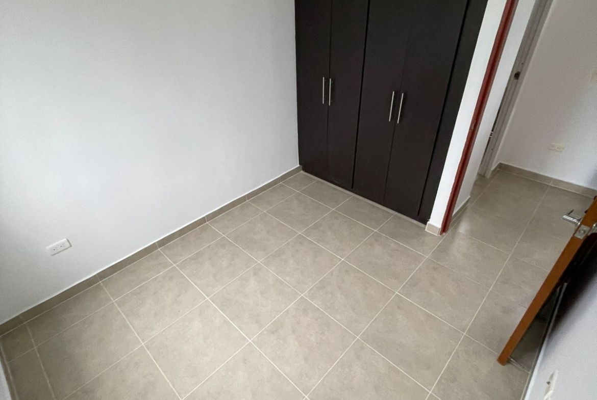 SE RENTA CASA EN CUBA- GUADALCANAL