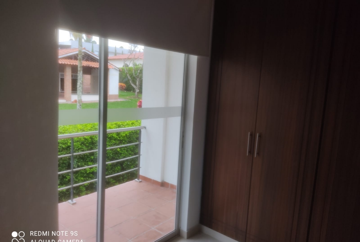 VENTA DE CASA CAMPESTRE EN CERRITOS