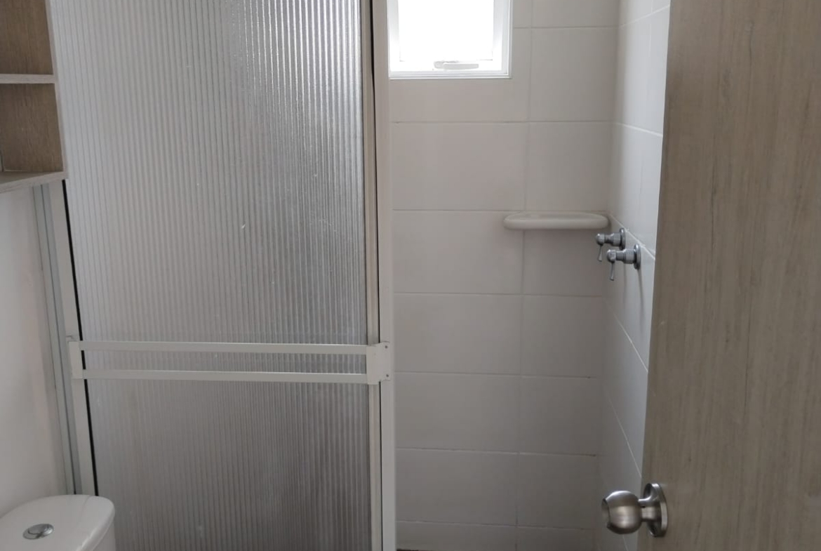 SE VENDE APARTAESTUDIO EN DOSQUEB LA PRADERA