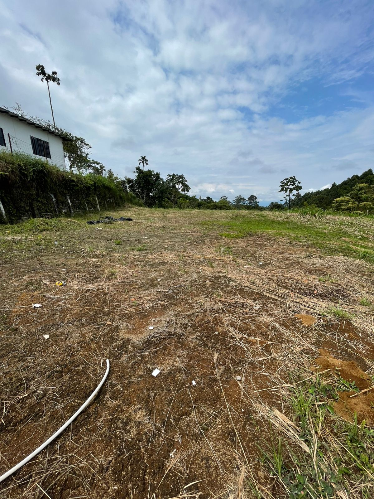 VENTA DE LOTE VÍA CONDINA
