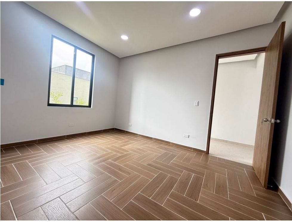 VENDO CASA CAMPESTRE EN COMBIA RISARALDA